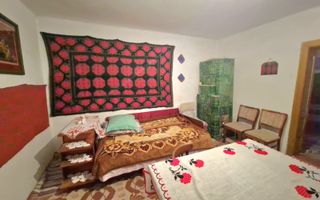 CASA DE VANZARE 3 CAMERE - IN SCAIESTI  - DOLJ - Poză 2