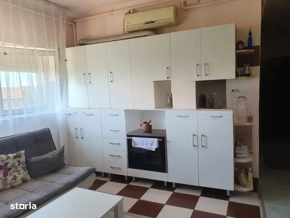 Apartament 3 cam zona Aradului mansarda. - Poză 6