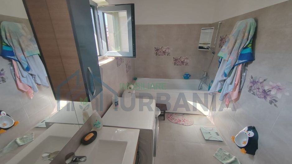 Vilă 4 camere, 2 băi, teren 488 mp, asfalt, canalizare – Bârnova - Poză 15