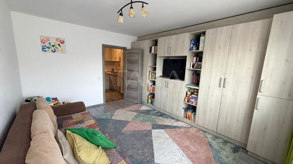 Apartament cu 2 camere și parcare – Baciu, zona Petrom. - Poză 4