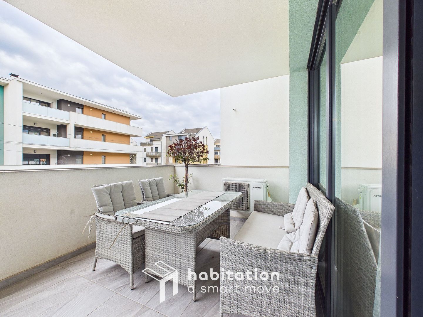 3 camere spațios si  cu terasă generoasă, la intrare în Dumbrăvița - Poză 7