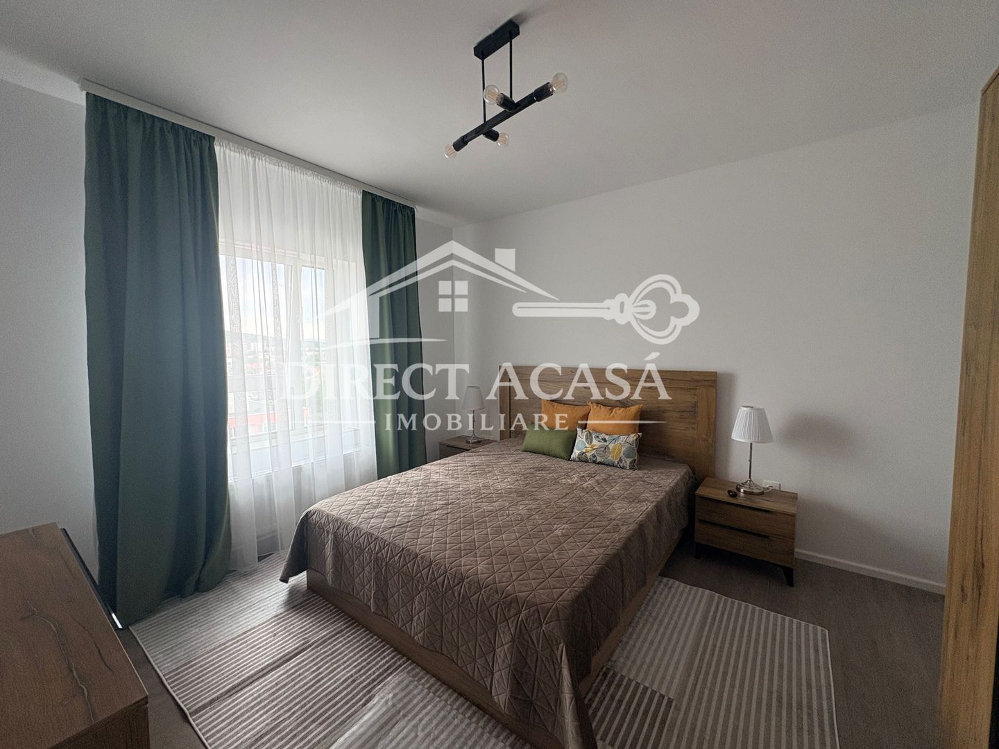 Apartament cu  2 camere de inchiriat-loc de parcare -Vivat Residence - Poză 2