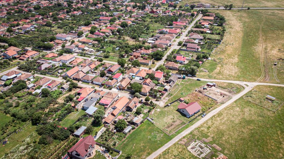 CASĂ ÎN HORIA - Poză 16