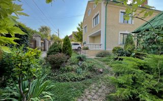 Vânzare, casă, 2 nivele, 5 camere, strada Muzelor,  Botanica - Poză 2