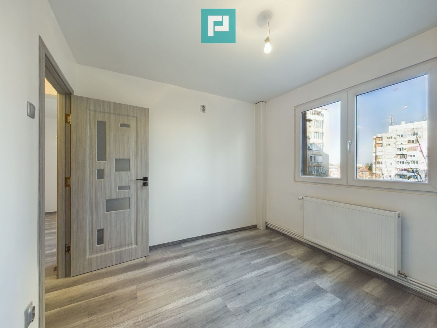 Apartament 3 camere de închiriat – Vlaicu, Strada - Poză 24