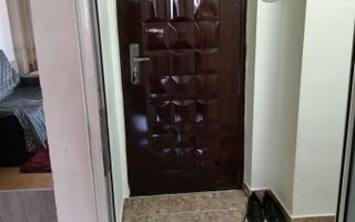 ofer spre vanzare garsoniera zona Crisan, etaj 3 - Poză 4