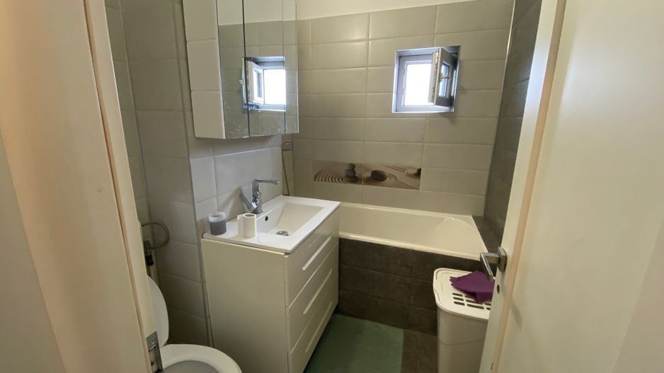 Apartament renovat | 3 camere decomandat | Vitan - Poză 5