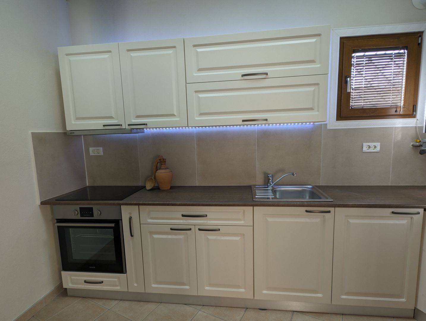 Vila cu design italian intalneste echipamentele germane - Poză 21