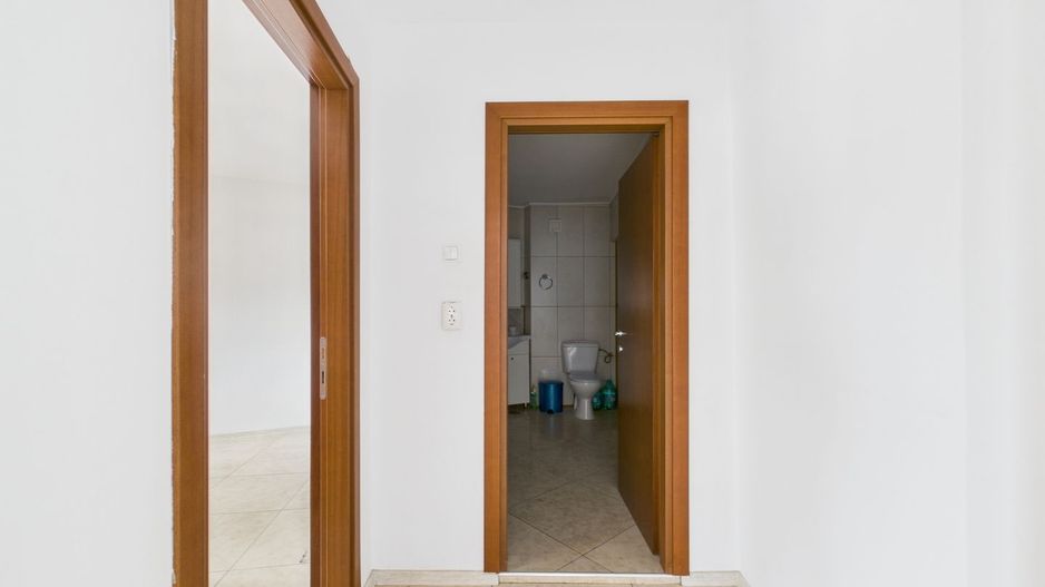 Apartament cu 3 camere de vanzare - Spatiu versatil - Rond Alba Iulia - Poză 17