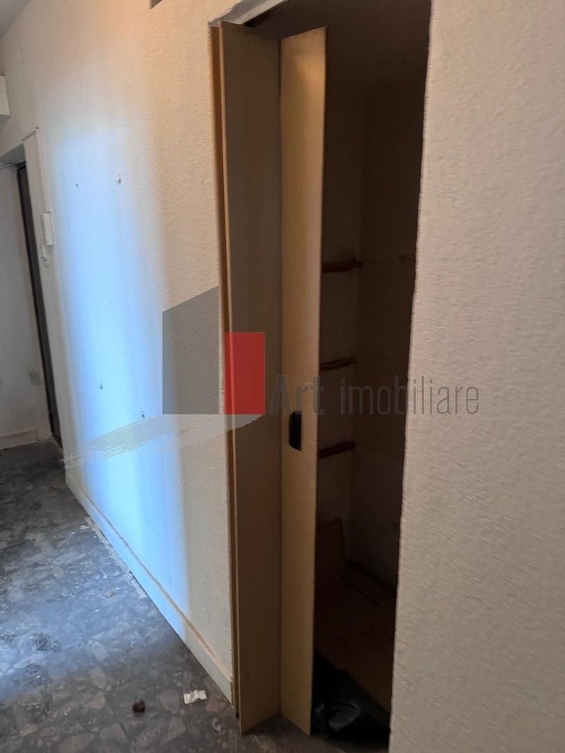 Vânzare apartament 3 camere Piața Progresu - Poză 11
