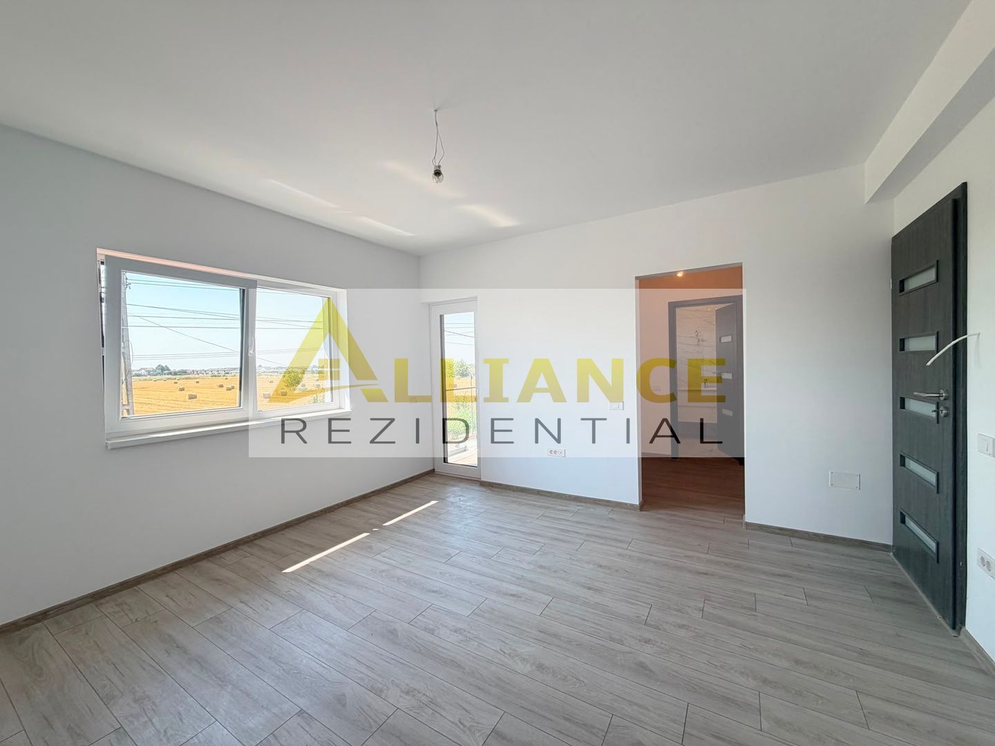 Casa individuala | 5 camere | Comuna Berceni - Poză 2