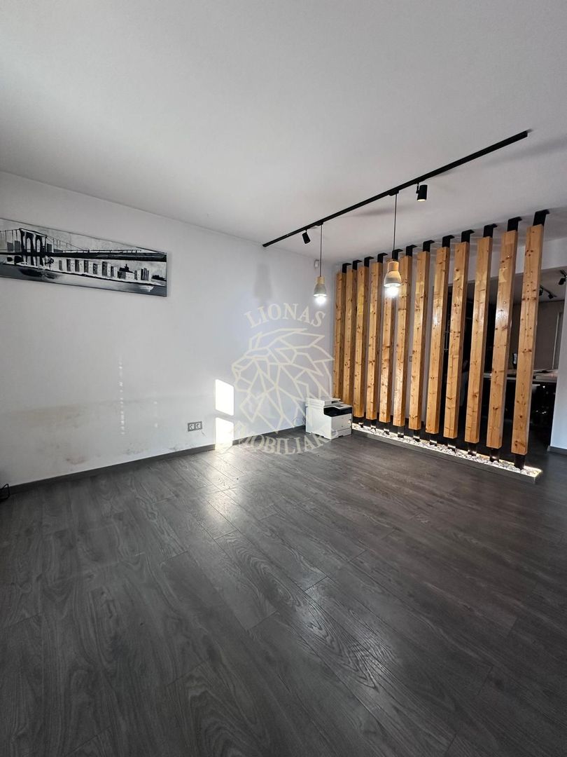 Spatiu birou 60 mp+terasa-renovat-parcare-Nasaud, Zona Centrala - Poză 5