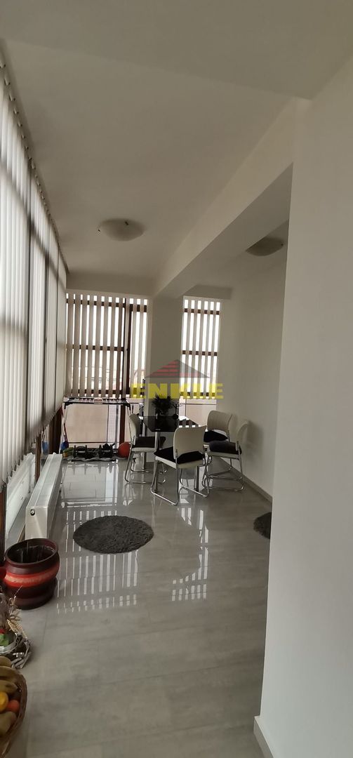 DE VANZARE APARTAMENT CU DOUA CAMERE IN BLOC NOU - Poză 6