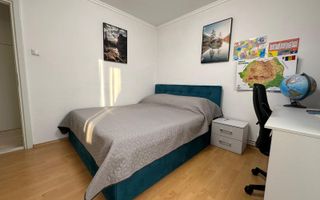 3 camere | etaj 2 | centrala proprie | 3 balcoane | 2 bai | zona excelenta | - Poză 11