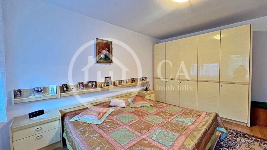 Apartament cu 2 camere de vânzare la curte comuna ultracentral, Oradea - Poză 1