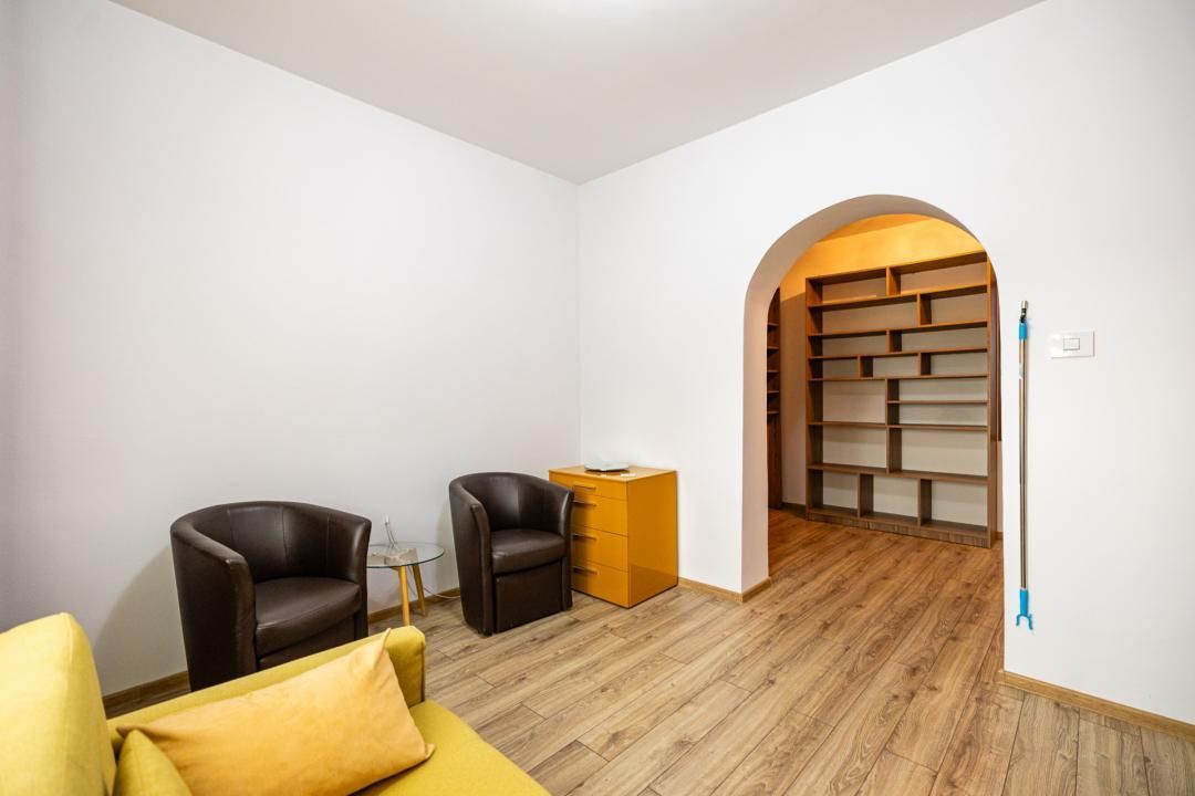 Casa parter, renovata, mobilata, gradina amenajata, str Petofi Sandor-Dumbravita - Poză 15