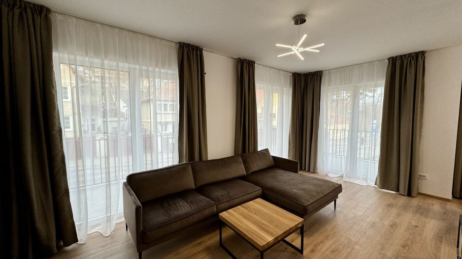 Apartament 3 camere nou | Sfantul Gheorghe zona centrala - Poză 1