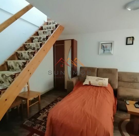 Apartament in vila, 3 camere, centrala termica, liber - Poză 6