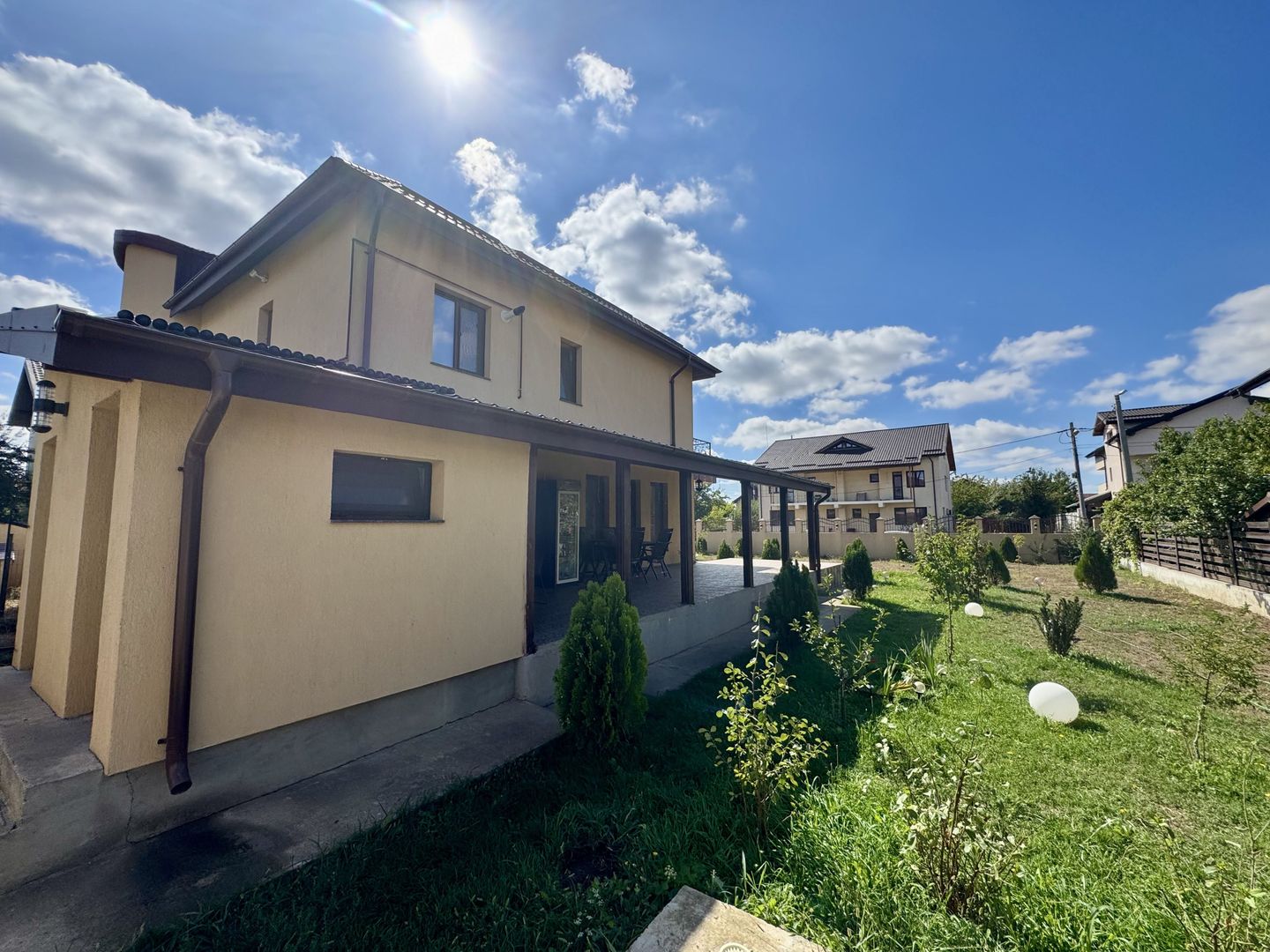 Berceni - VILĂ UNICAT, spațioasă, curte 1.000 mp, la 7 min metrou - Poză 48