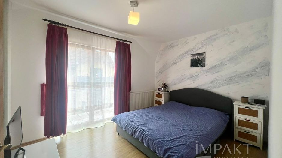 Apartament spatios cu 3 camere pe strada privata - Poză 3