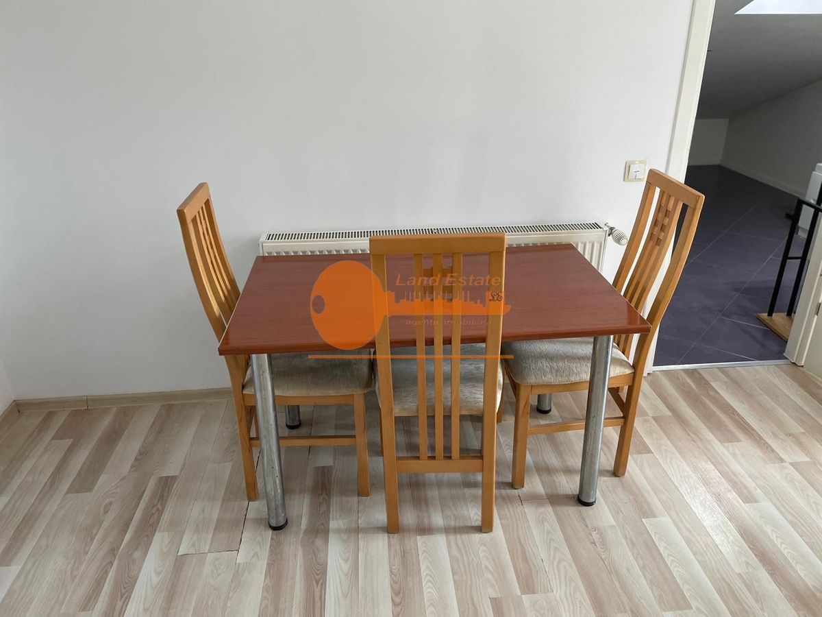 Apartament 2 camere | Mansardă | Parcare | Damaroaia - Poză 3