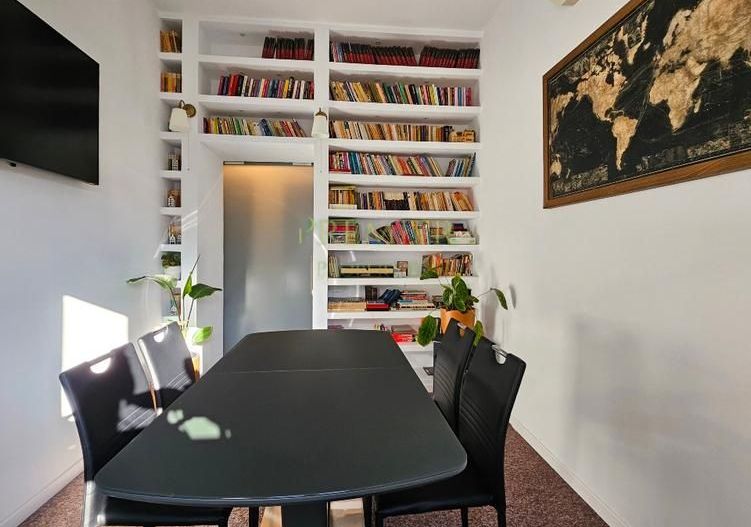 VILA PRESTIGIOASA | 10 CAMERE | FIRME | MULTIPLE ACTIVITATI | - Poză 4