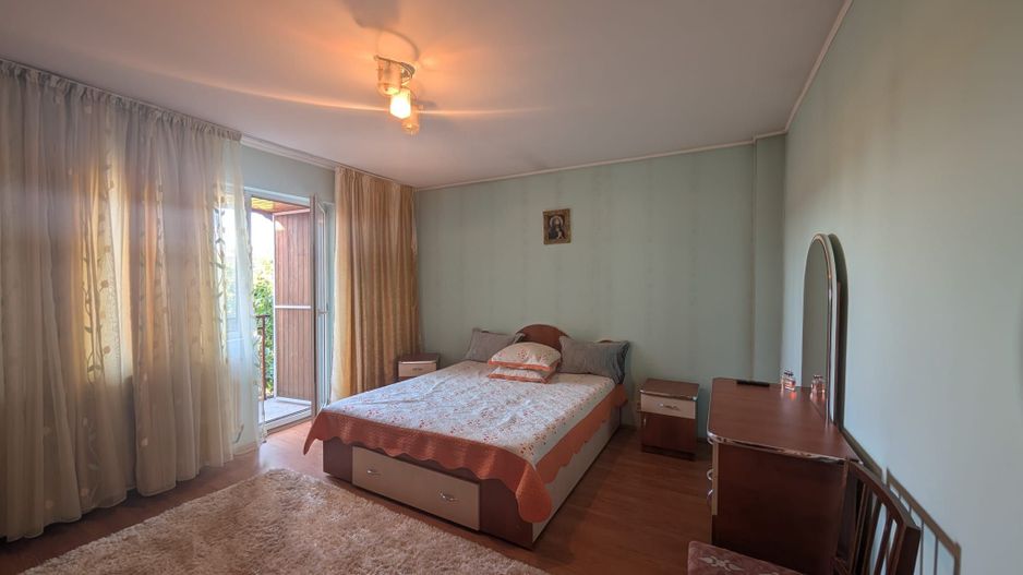 Vila spațioasă 6 camere cu teren generos – Ferentari – Preț excelent! - Poză 6