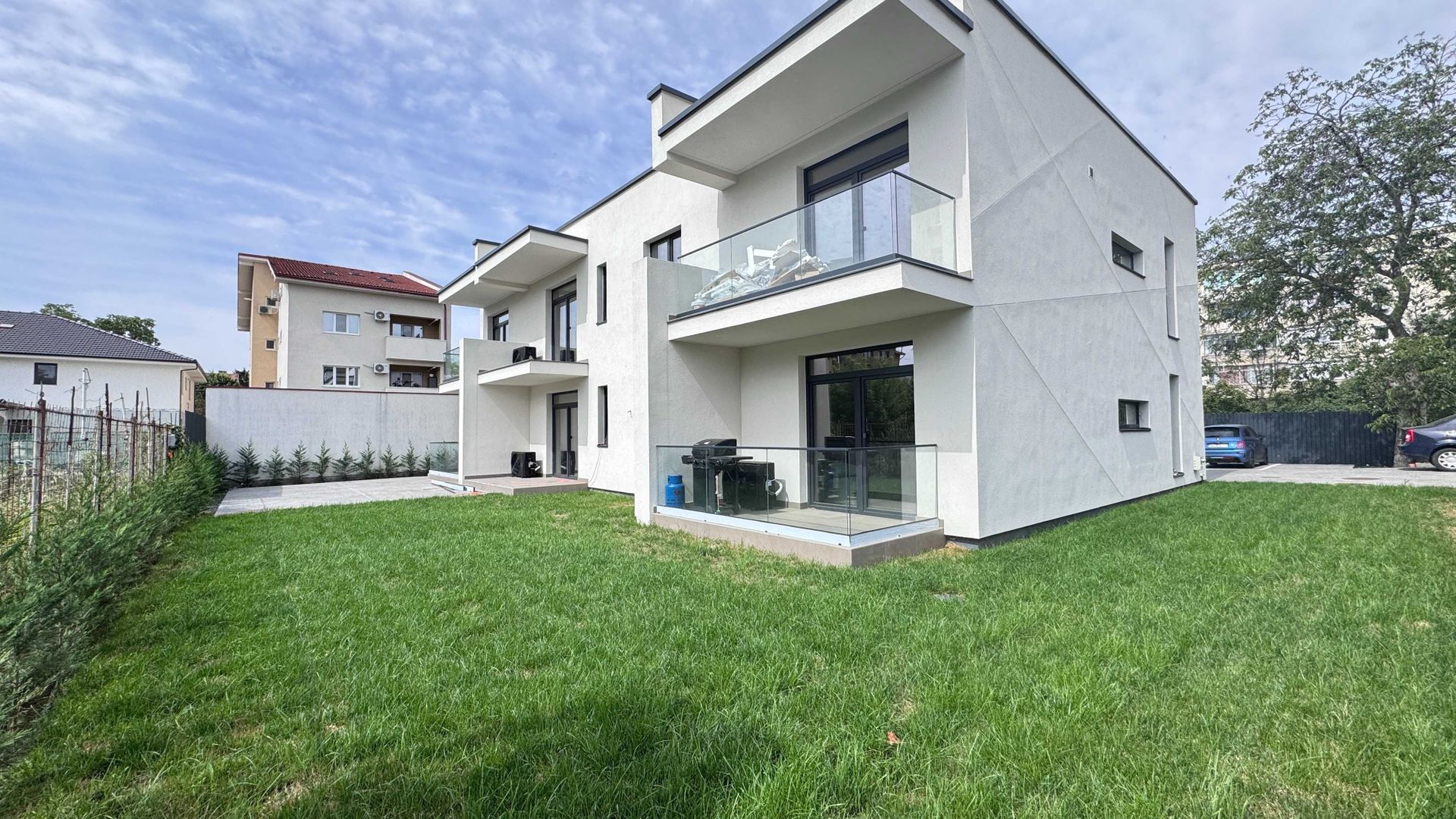 APARTAMENT PREMIUM, STANDARD NZEB, PANOURI SOLARE & POMPA DE CALDURA - Poză 2