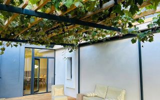 Casă parter, luminoasă, – vizavi de Spitalul Județean-387.000 EURO neg - Poză 11