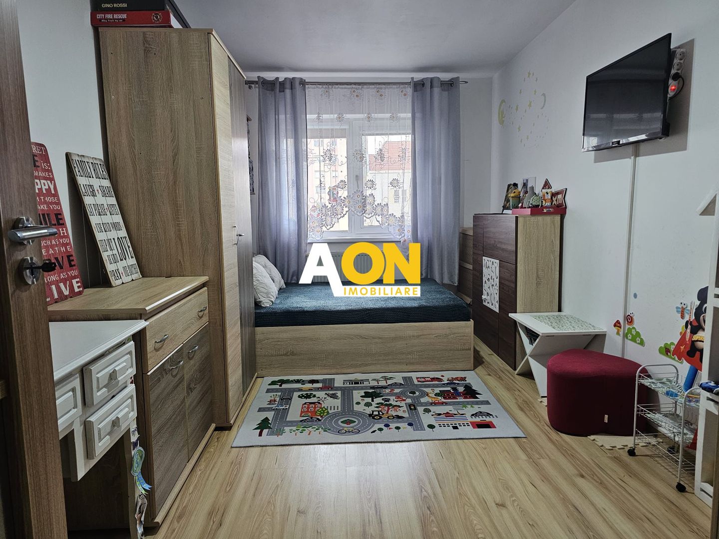 Apartament 3 camere, Cetate, etaj intermediar - Poză 5