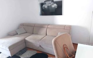 Gars. 31 mp, et 9/10, bloc reabilitat, instalații refăcute, mobilată și utilată - Poză 1