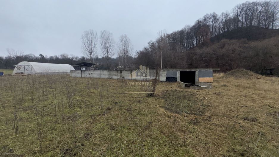 TEREN INTRAVILAN 2200 MP CAMPULUNG ARGES - Poză 31