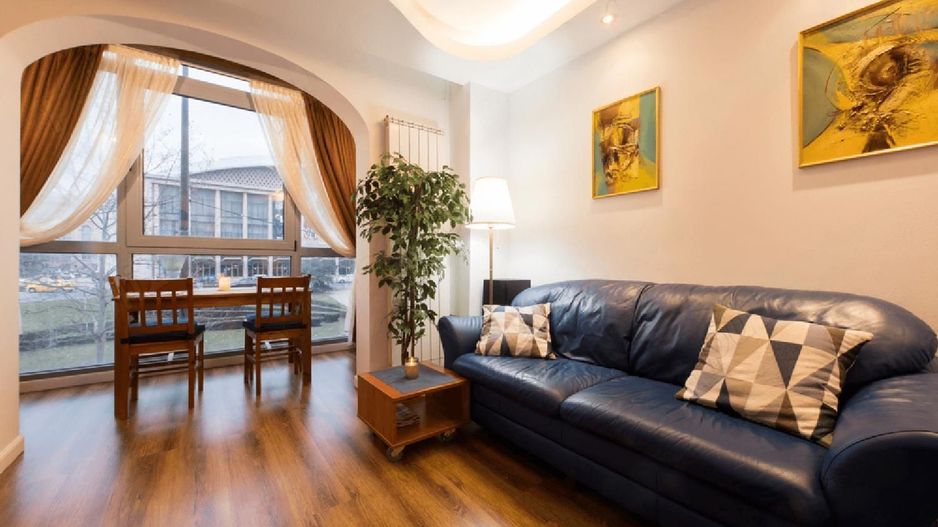 APARTAMENT DUPLEX SALA PALATULUI - Poză 3