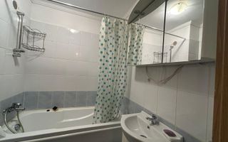 Garsoniera 45 mp cu balcon, mobilata, utilata - zona Lazaret - Poză 7