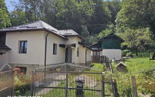 Casa de vanzare zona pitoreasca - Poză 2