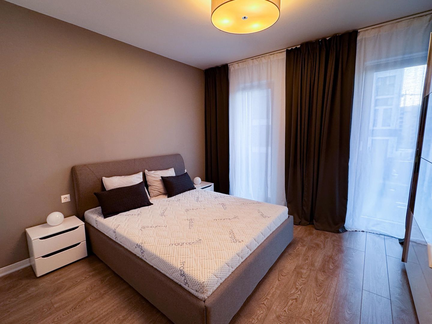 2 camere Cloud9 - Poză 4