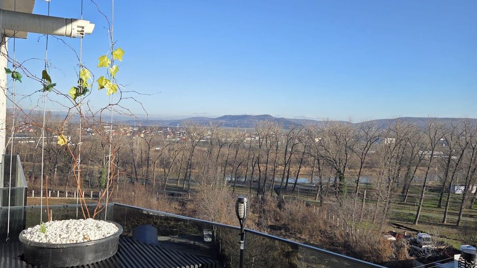 Apartament  2 camere / Prima  inchiriere/ Vedere superba/ - Poză 22