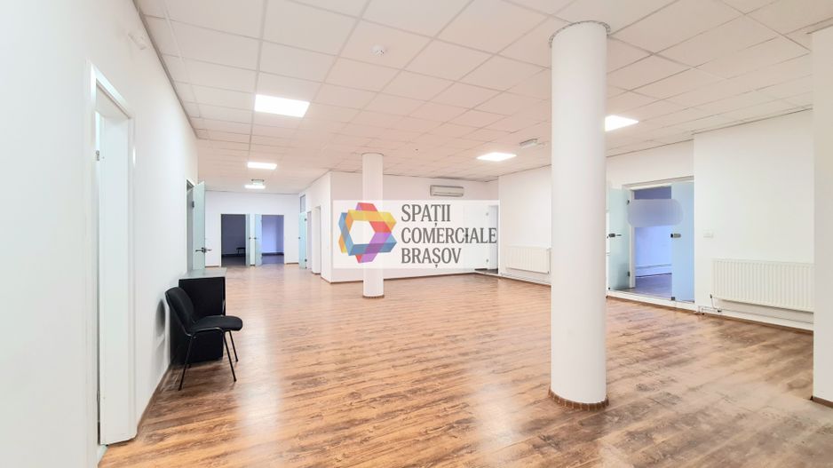 Spatiu birouri de închiriat Brasov - 220 mp # spatii-comerciale-brasov.ro - Poză 1