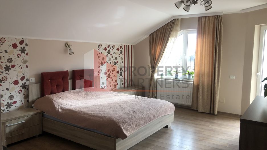 Vila de locuit in Bran/Predelut cu panorama superba. - Poză 19