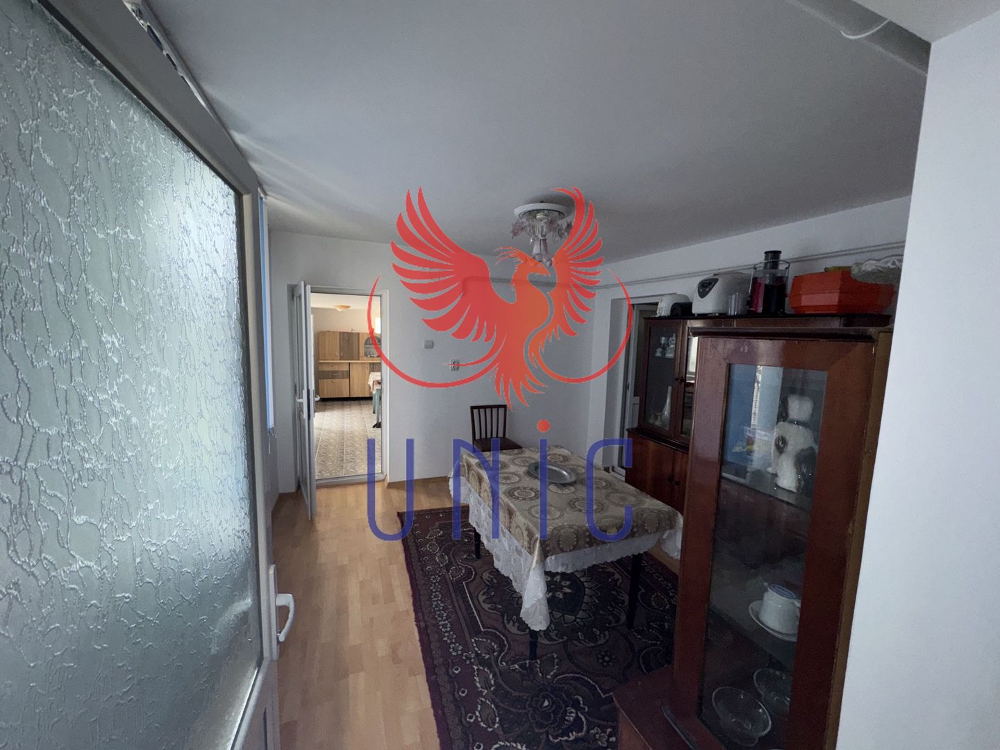 Casa situata in orasul Bals! - Poză 19