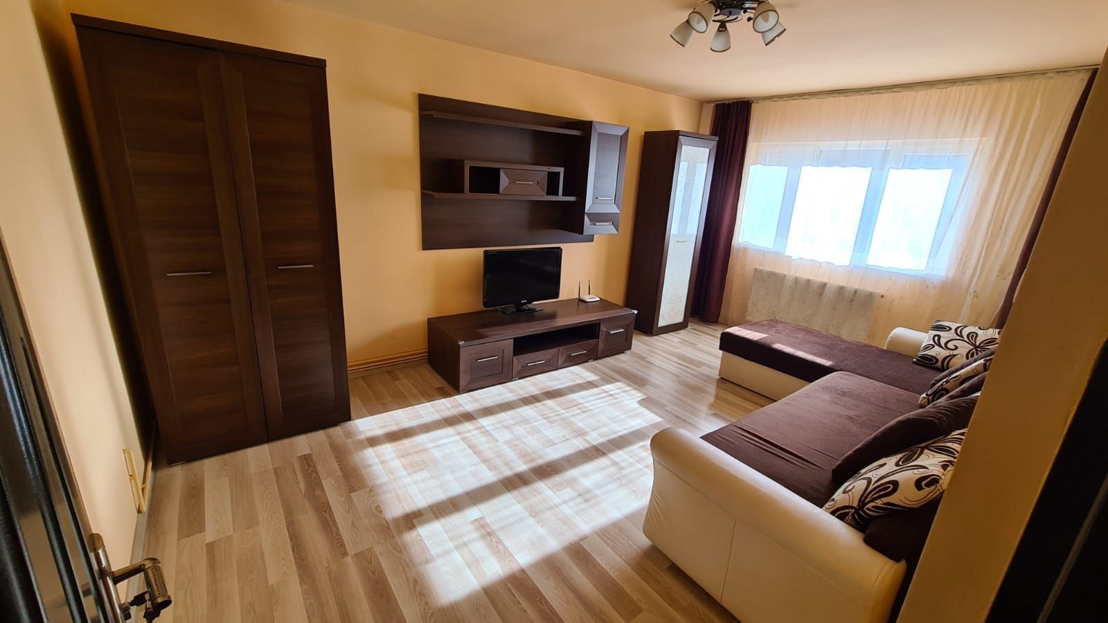 Apartament cu 3 camere | 64 mp | Marasti - Poză 1