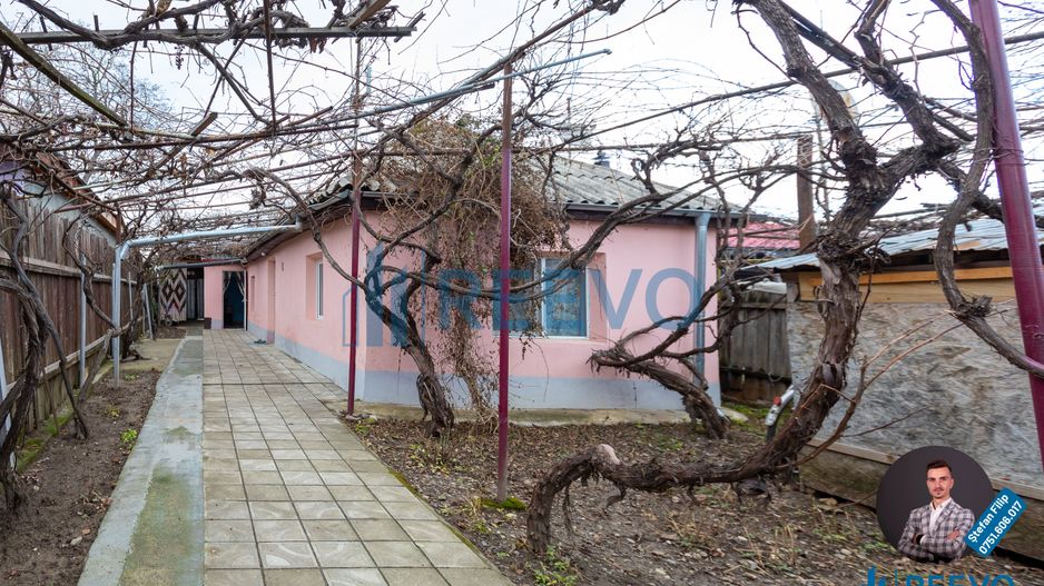 Casă de vânzare în Șerbănești, Bacău - Poză 4