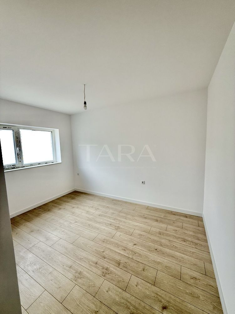 Apartament 3 camere în Florești, cu loc de parcare și gradină. - Poză 1