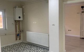 Ap 3 camere cf 1 decomandat Calea Martirilor CENTRALA PROPRIE - Poză 2