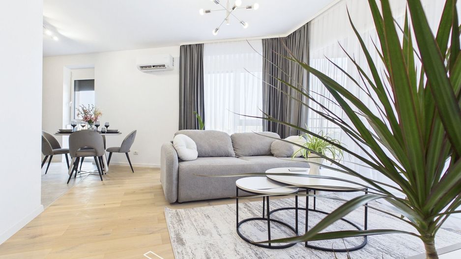 Apartament cu vedere spectaculoasă, prima închiriere,  Nord One - Poză 3