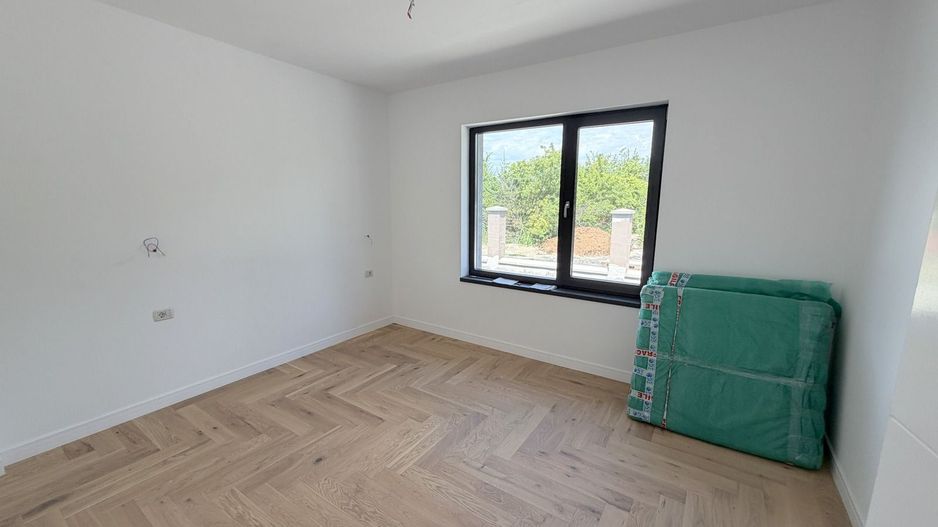 Vila individuala - parter - Corbeanca-Petresti - Poză 10
