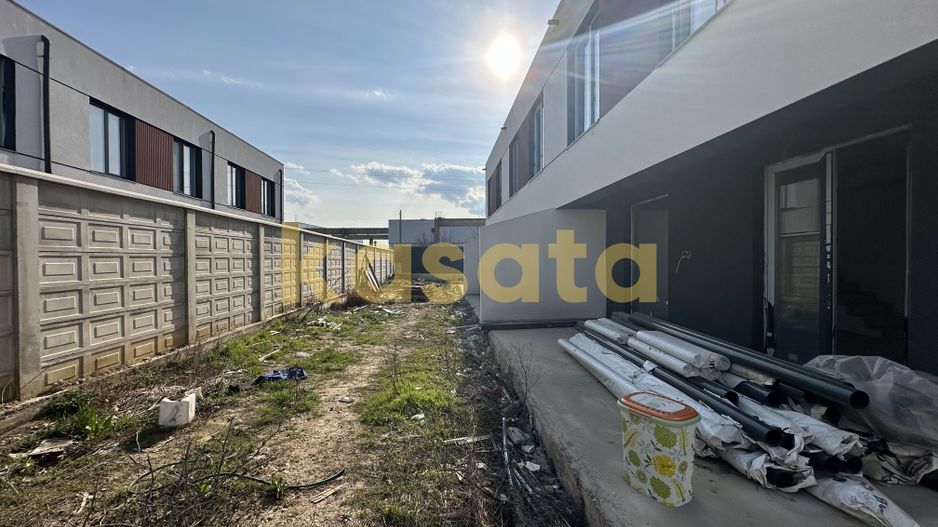 Casă Triplex 🏡 | Bragadiru 📍 | 2 locuri parcare | Zonă liniștită 🌳 - Poză 7