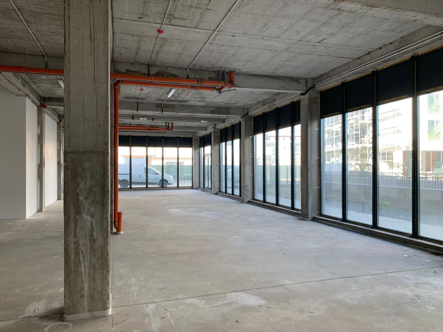 SPATIU COMERCIAL - Poză 1