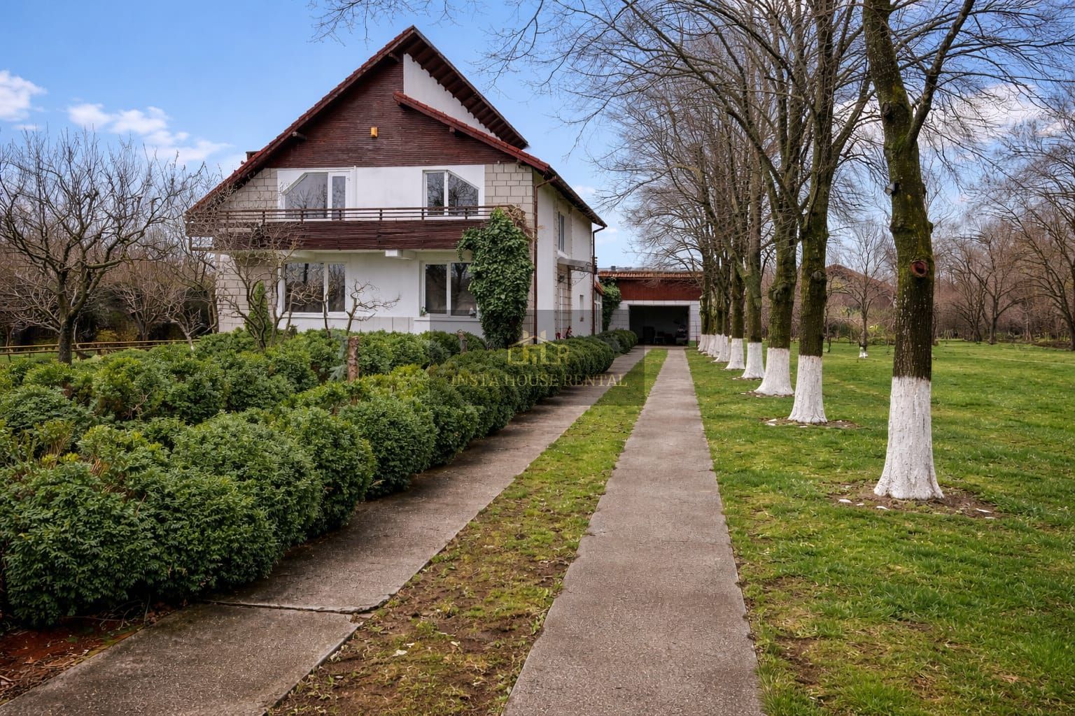 Proprietate cu 2 case I 1.700 mp teren I aproape de lac – Ghermănești - Poză 1