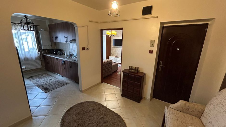 Apartament 2 camere, etaj 2 - zona Cetate - Poză 10